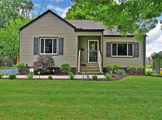 7023 Trenholm Rd, Youngstown, OH 44512