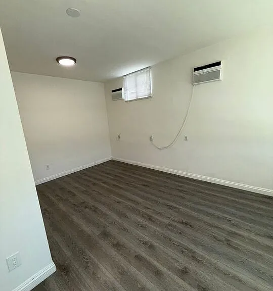 6006 W Pico Blvd #1/2 — Photo 3