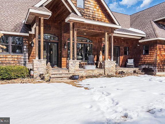 5th image of 222 Wells Mills Rd