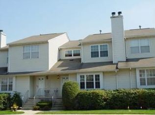 172 Carson Ct, Somerset, NJ 08873