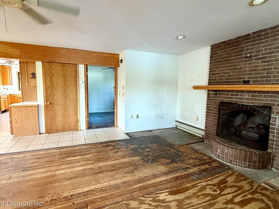 6764 Grand Beach Dr, photo 19