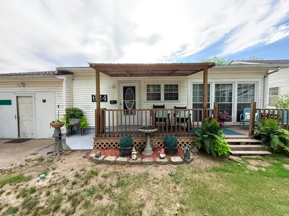 624 G St NE, Miami, OK 74354