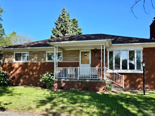 17135 Palmer St, Melvindale, MI 48122