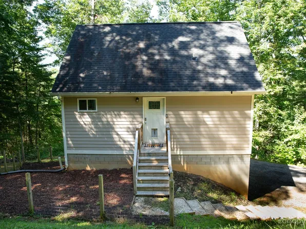 57 Mackenzie Way, Swannanoa, NC 28778