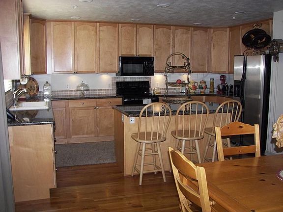 Extra Large Kitchen