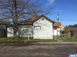 184 184 1/2 Maple St, Sequim, WA 98382