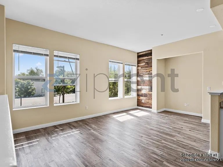 605 Artistic Pl — Photo 6