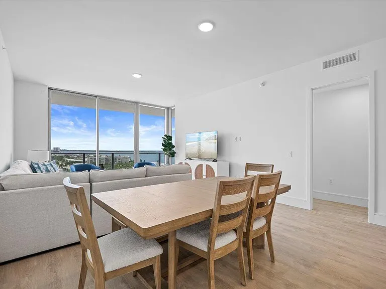 220 Lake Shore Dr #1513 — Photo 11