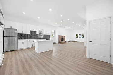 Sold by RE MAX Team