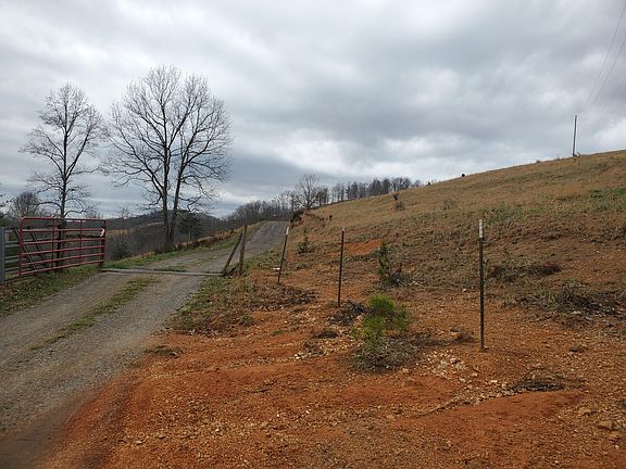 3rd image of Mineral Hill Ln