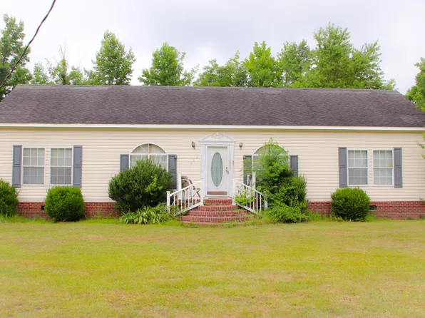 1863 Camden Rd, Holly Hill, SC 29059
