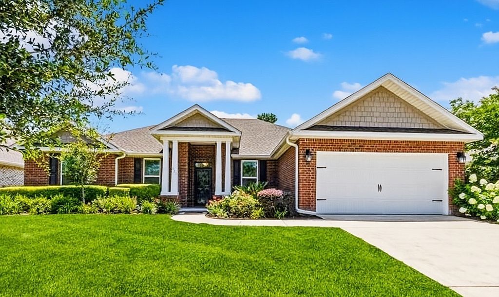 221 Sweet Tea Ln - Property Image