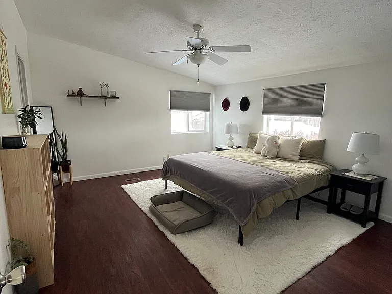 5283 N Thornton Pl — Photo 9