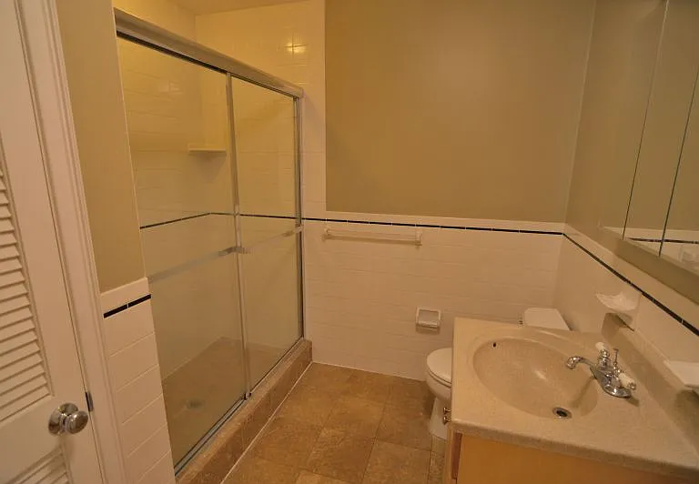Guest bathroom on second floor / main floor