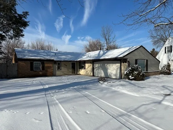 209 Andover Ct, Bolingbrook, IL 60440