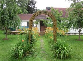 5295 Gravel Pit Rd, Cochranton, PA 16314