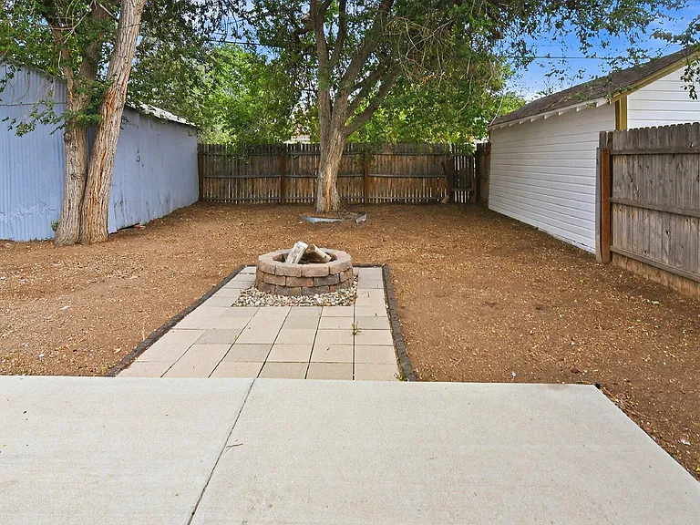 1338 Iola St — Photo 18