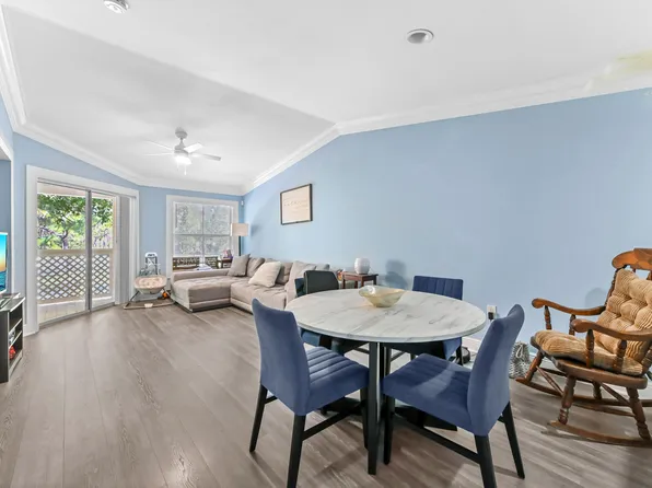 4847 Via Palm Lakes #1014, West Palm Beach, FL 33417