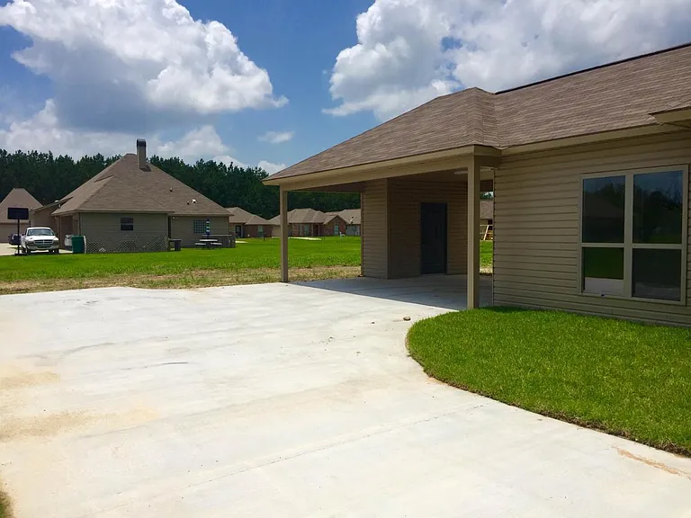 DriveWay and Carport
