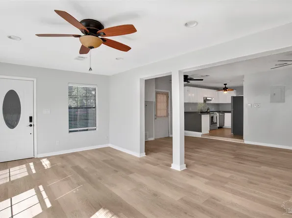 21 N Harris St, Perdido Key, FL 32507