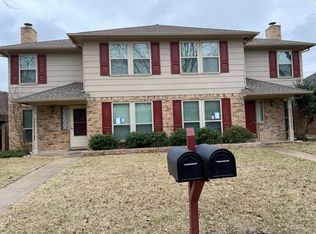 608 Windgate Ct, Arlington, TX 76012