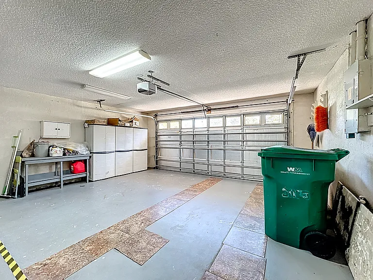 3033 Dunhill Dr — Photo 28
