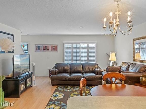 5th image of 3005R Ashford Park Pl