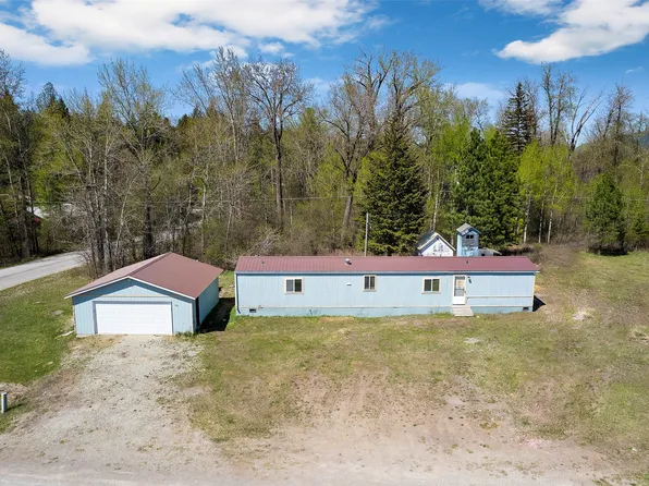 853 1st St, Columbia Falls, MT 59912