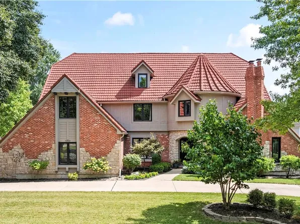 12501 Sagamore Rd, Leawood, KS 66209