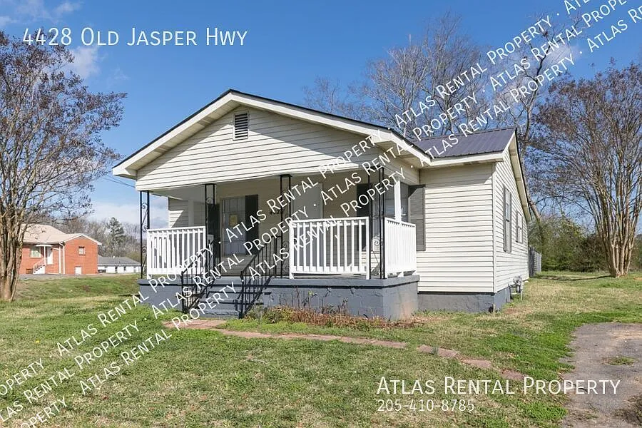Fall in Love with This 3BR Home in Adamsville Perfect Inside & Out! — Photo 2