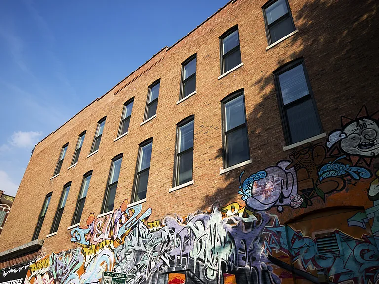 1422 N Milwaukee Ave — Photo 3