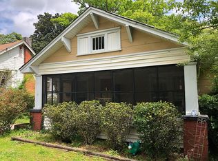 1327 Elizabeth Ln, East Pt, GA 30344