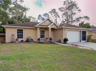 5067 NE Tradewinds Cir, Labelle, FL 33935