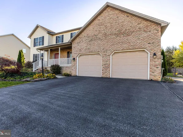 1780 Bell Ave #28, Chambersburg, PA 17202