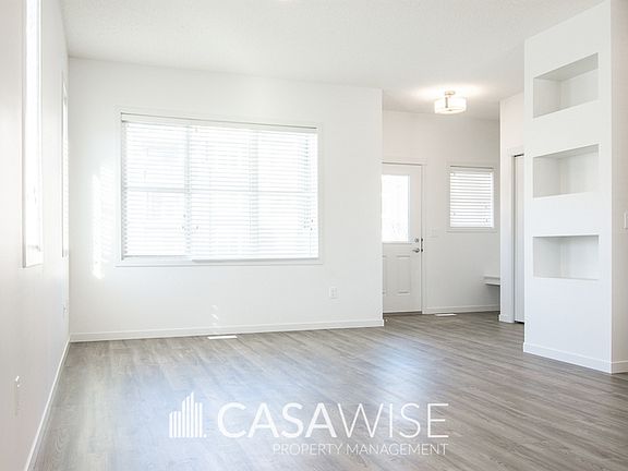 5th image of 1272 McConachie Blvd NW