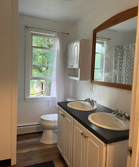 1289 Reed Rd — Photo 9