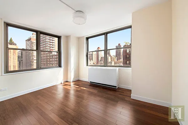 Rented by Halstead Real Estate | media 33