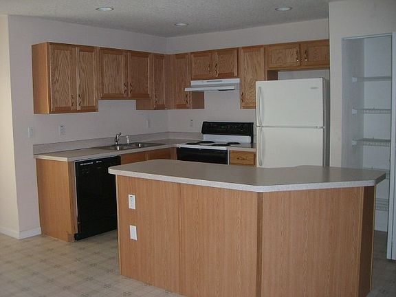 4th image of 29 Eton Ln
