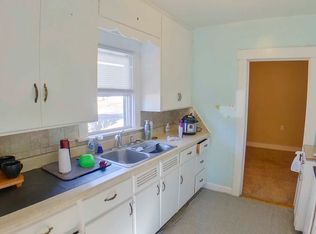 905 Bertrand St, Manhattan, KS 66502