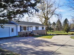 1704 E Sherwood Rd, Williamston, MI 48895