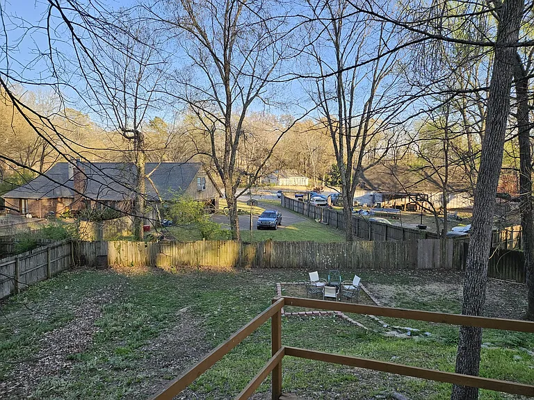 2566 Vauxhall Pl — Photo 64