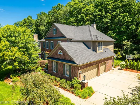 16324 Brook Trout Ln, Northville, MI 48168