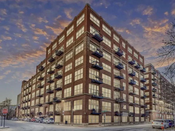 1500 W Monroe St, Chicago, IL