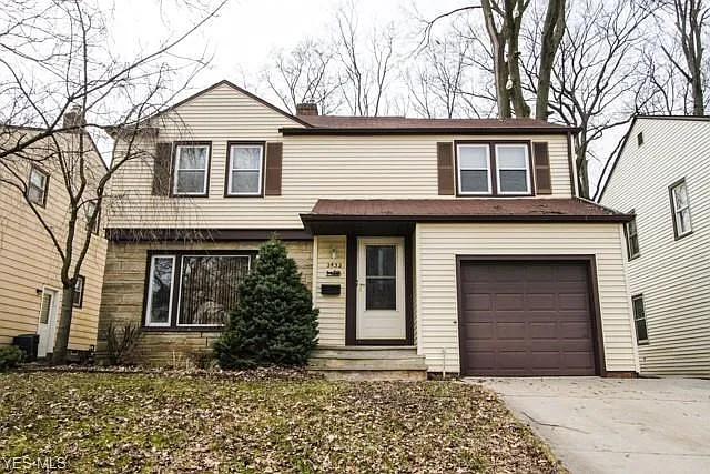 2432 White Rd photo 1