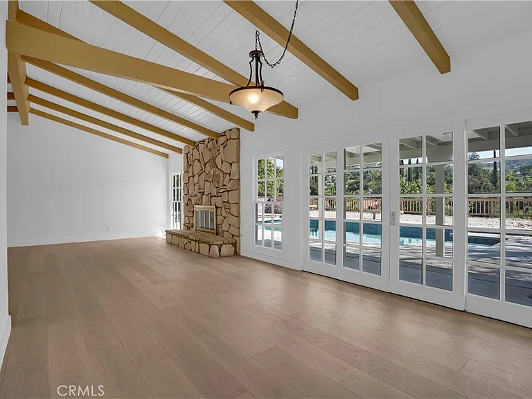22740 Liberty Bell Rd — Photo 25