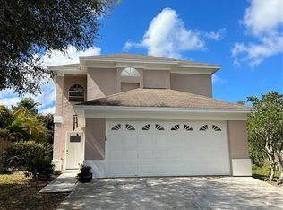 946 Berkley Ct N, Palm Harbor, FL 34684