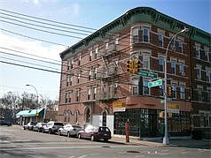 1st image of 3601 Vernon Blvd