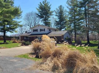 3324 Shannon Rd, Burton, MI 48529