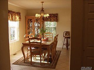 1st image of 9 Gettysburg Dr #3