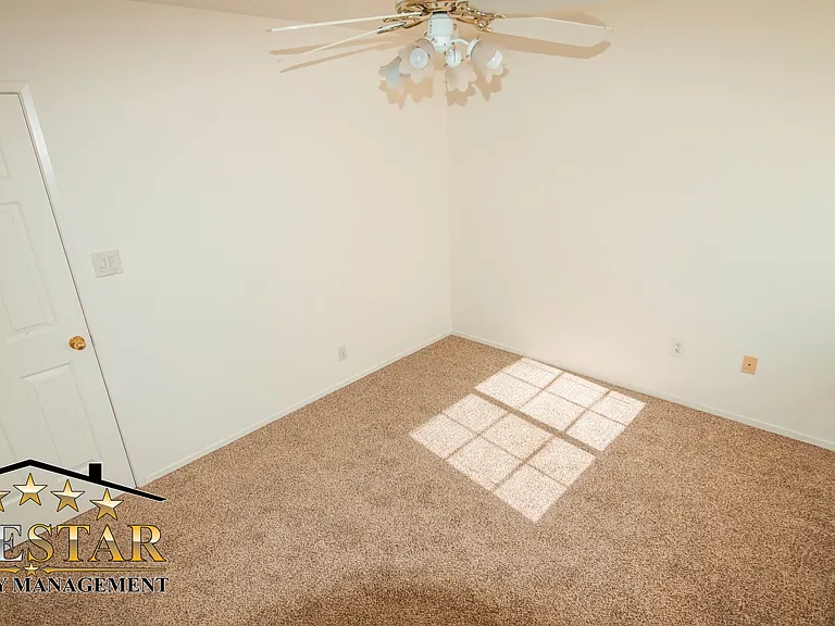 4938 Shorebird Dr — Photo 43